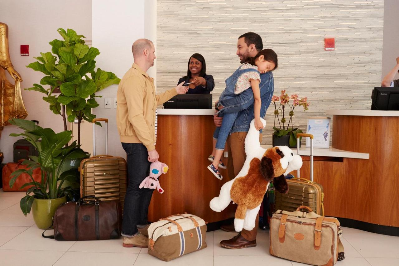 Wyndham Garden Chinatown Hotell New York Eksteriør bilde
